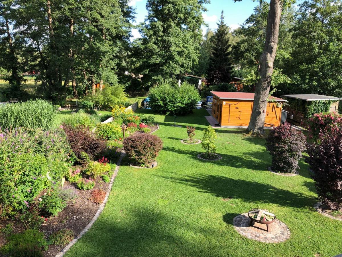 Ferienhaus Direkt An Der Spree Mit Whirlpool Und Sauna Берлин Екстериор снимка