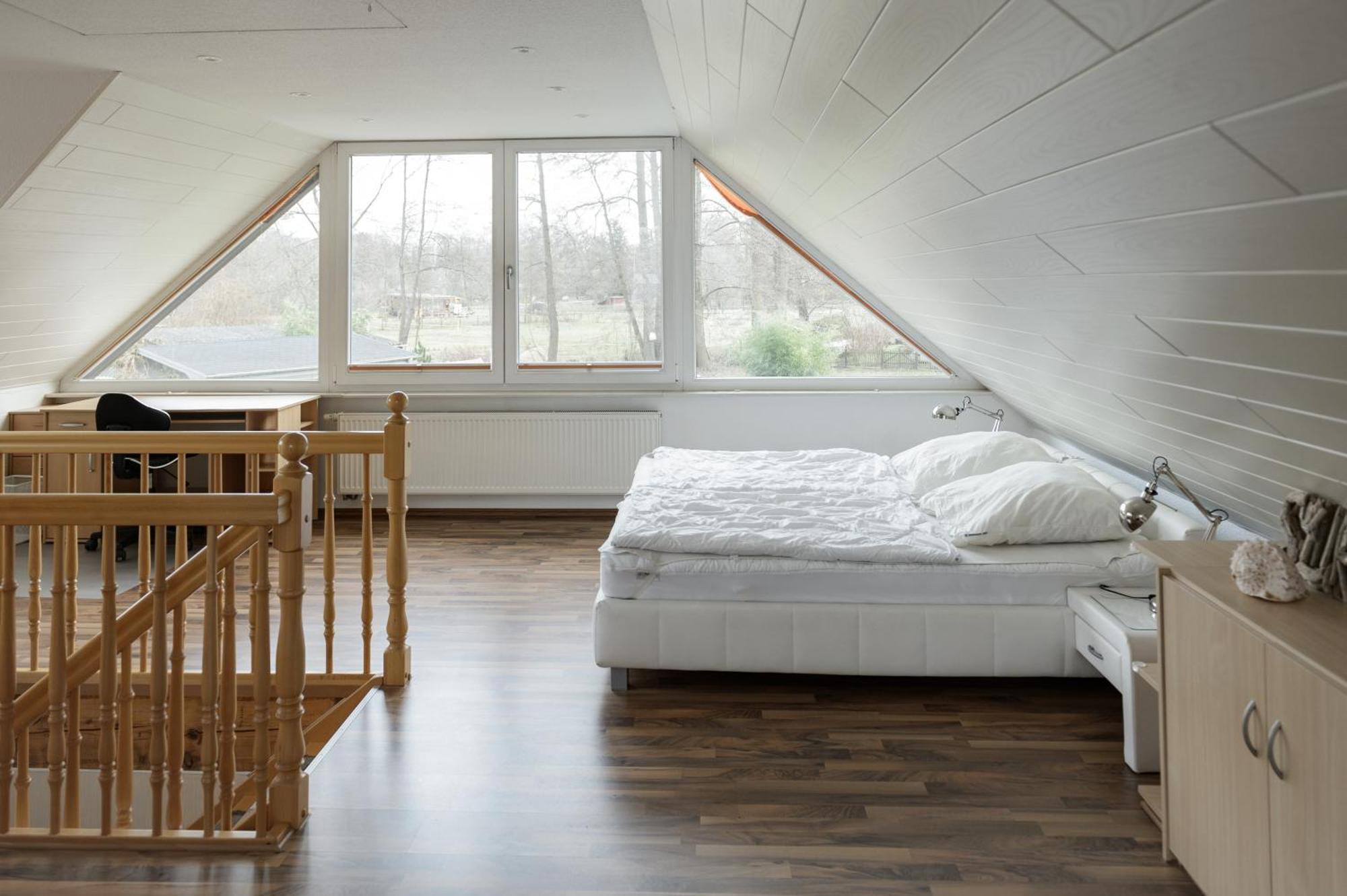 Ferienhaus Direkt An Der Spree Mit Whirlpool Und Sauna Берлин Екстериор снимка